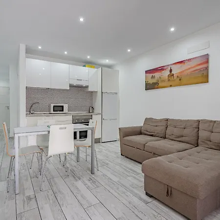 In Mareverde Complex Apartment