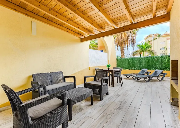 Apartment In Mareverde Complex Costa Adeje (Tenerife)