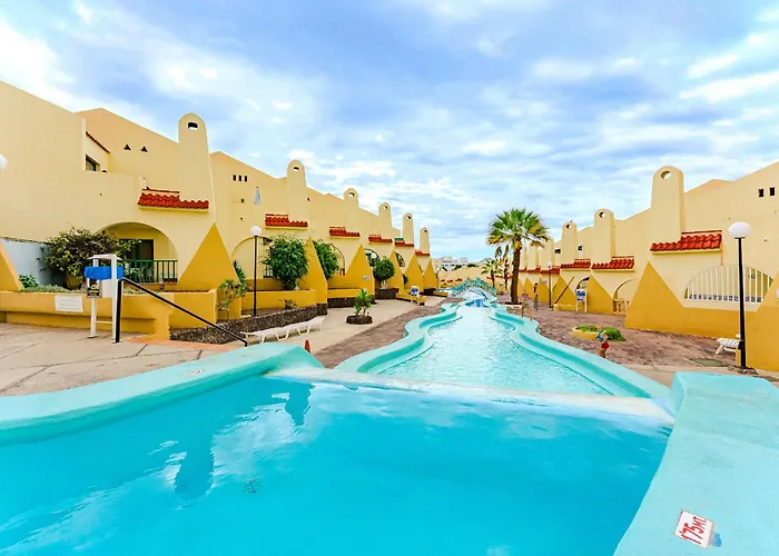 Apartment In Mareverde Complex *