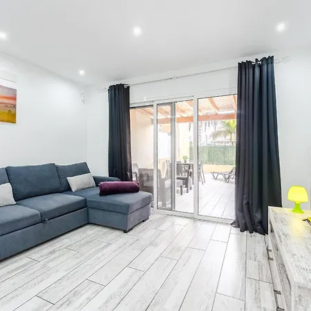 In Mareverde Complex